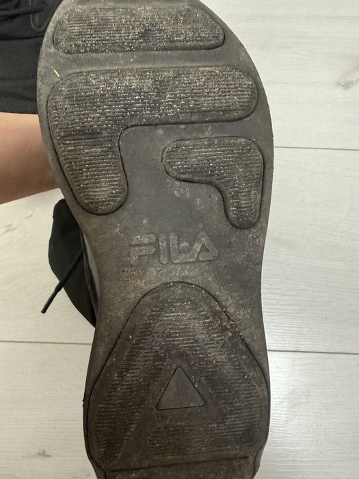 Зимова обув FILA