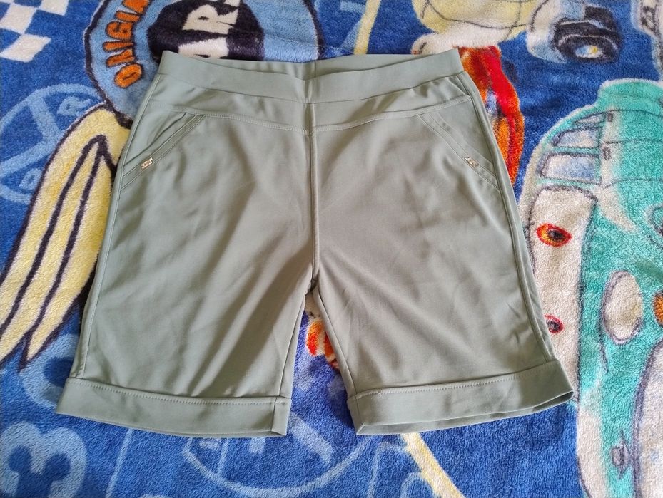 Krótkie elastyczne spodenki damskie rozmiar 5xl