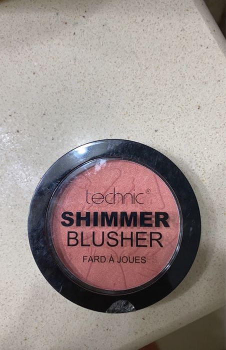 technic shimmer blusher
