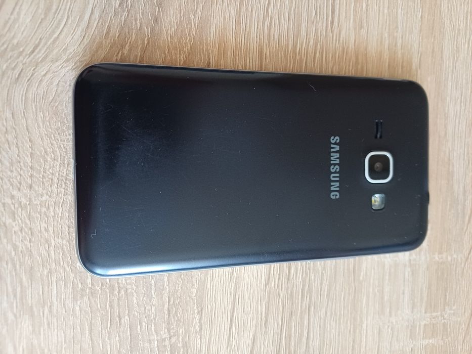 Samsunga Galaxy J1