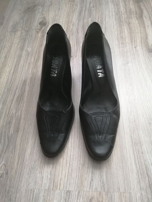 Czółenka damskie ze skóry rozm. 39