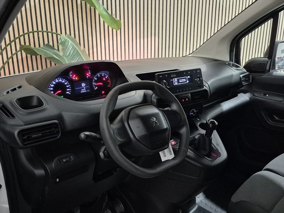 Peugeot Partner LONGA - 90.000KM | GARANTIA | NACIONAL - 3 LUGARES