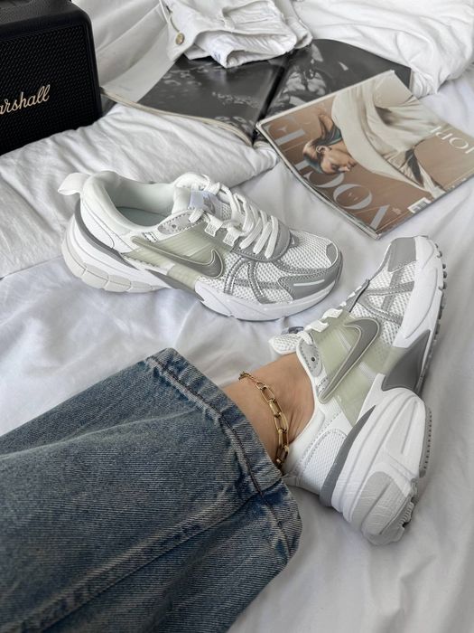 Nike V2K Runtekk Grey White