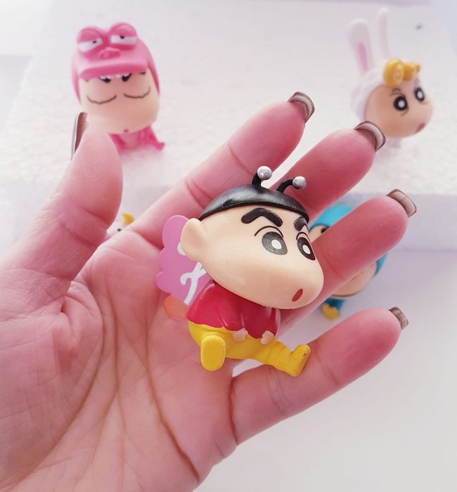 6 pcs Shin-Chan (Portes Incluídos)