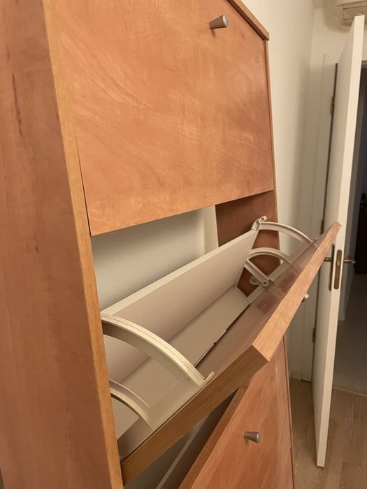 Sapateira - Muito bom estado