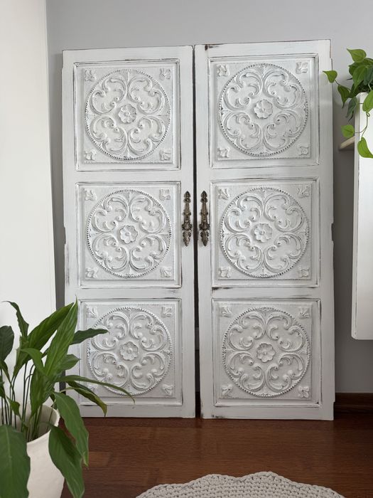 Antigas portas de madeira 135x48 cm (preço unitário)