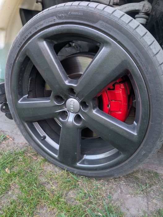 Felgi Ronal Łopaty Audi 19 9j et35 57.1 not oem Grafitowe.