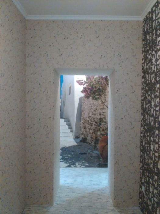 Малярные работы. Поклейка обоев.