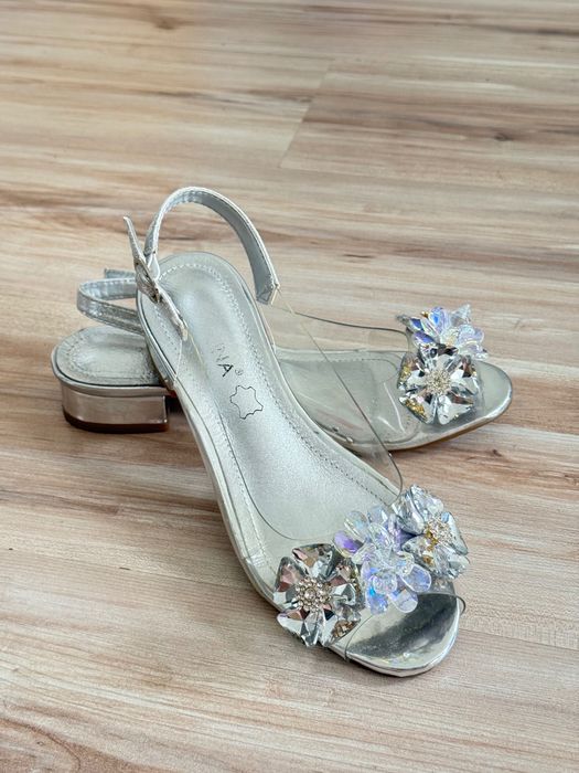 Buty srebrne jak Kopciuszek rozmiar 36