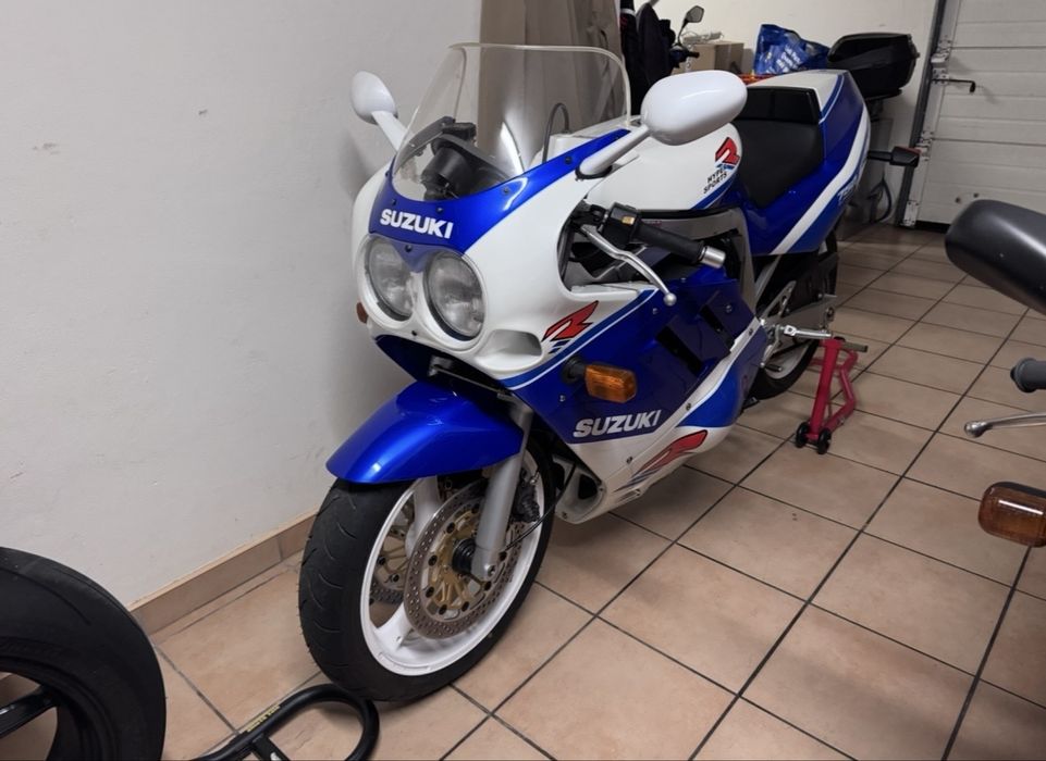 Susuki GSXR 750R