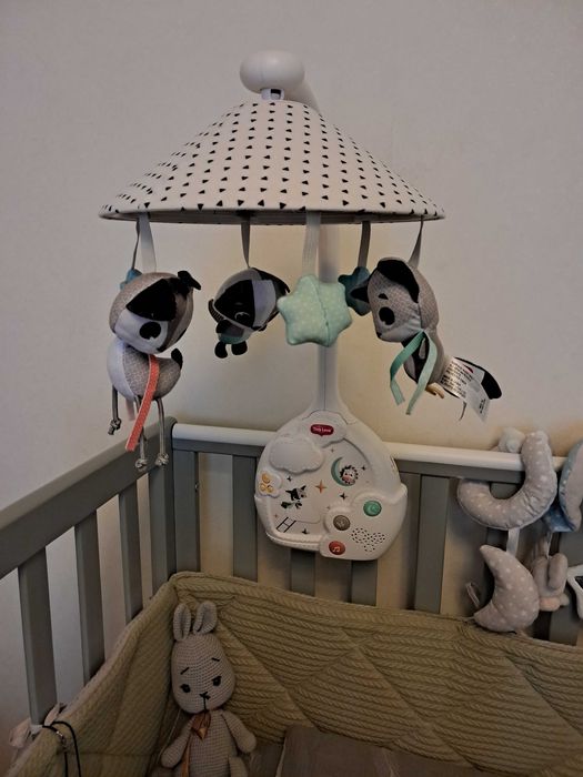 Мобіль проектор 3в1 Нiчна галявина Tiny Love карусель