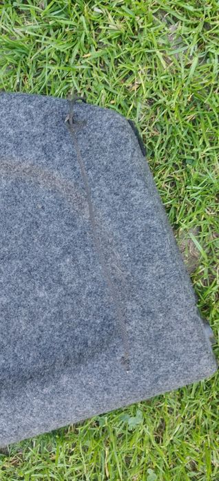 Opony i kołpaki do Toyoty Yaris 1 półka i  dywaniki