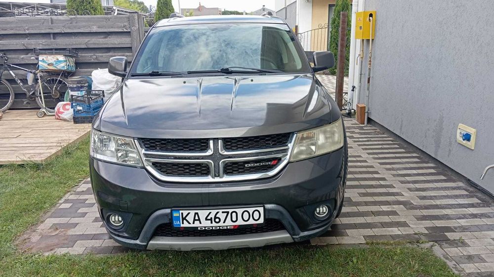 Продаю власний автомобіль Dodge Journey  у топовій комплектації Crossroad