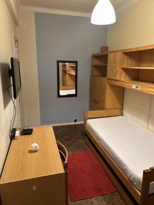 Arenda-se quarto cama solteiro