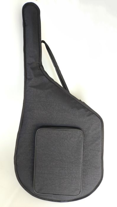 М'який, утеплений чохол для бандури. Пошито в Чернігові.