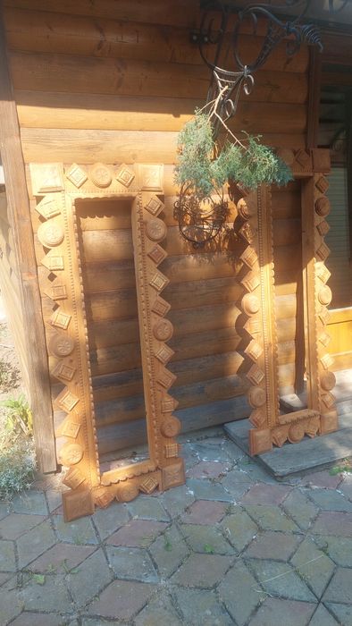 Автентична гуцульська різьблена рама з дерева (декор, етно-стиль)