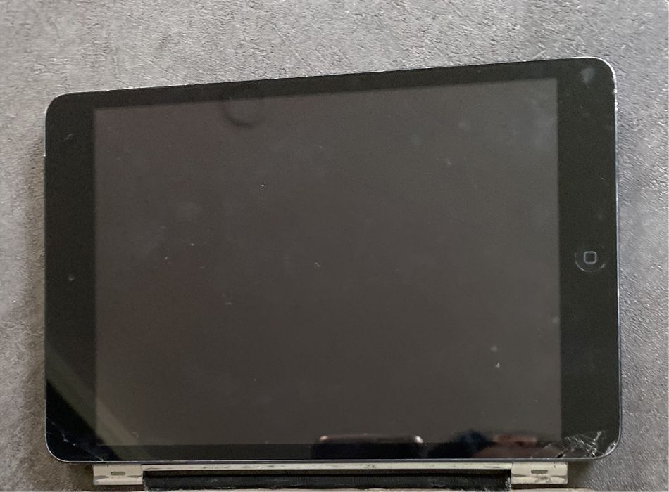 Продам ipad mini