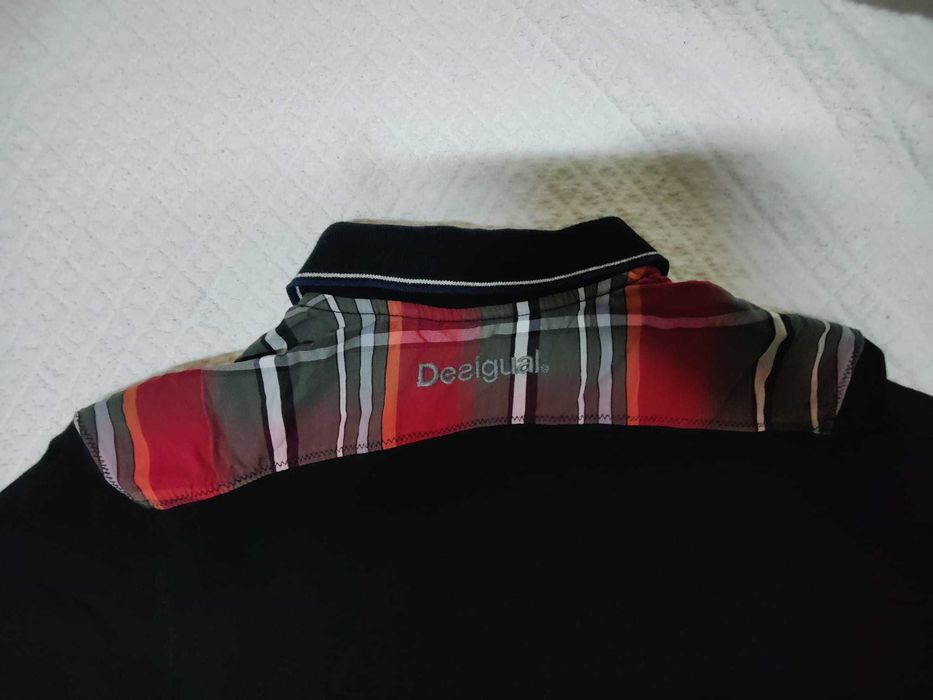 Polo Desigual tam.  L em bom estado