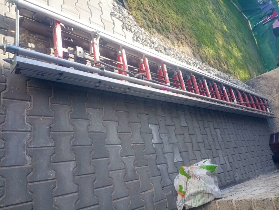 Drabina rozkładana aluminiowa 12 m