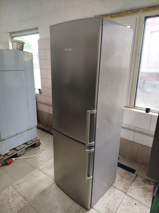 Холодильник Bosch 180см.
