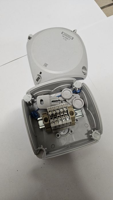 Puszka Hensel RK0205T IP66 z zaciskami - Nowa