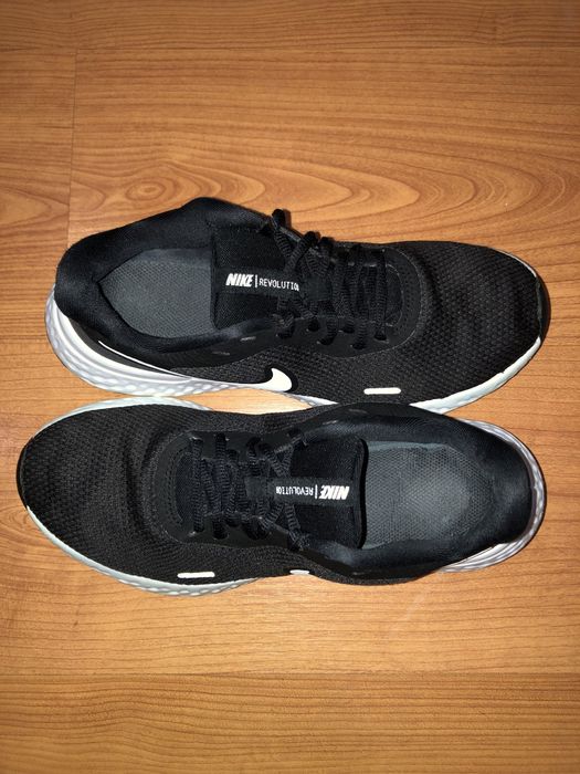 Nike Revolution 5 Original