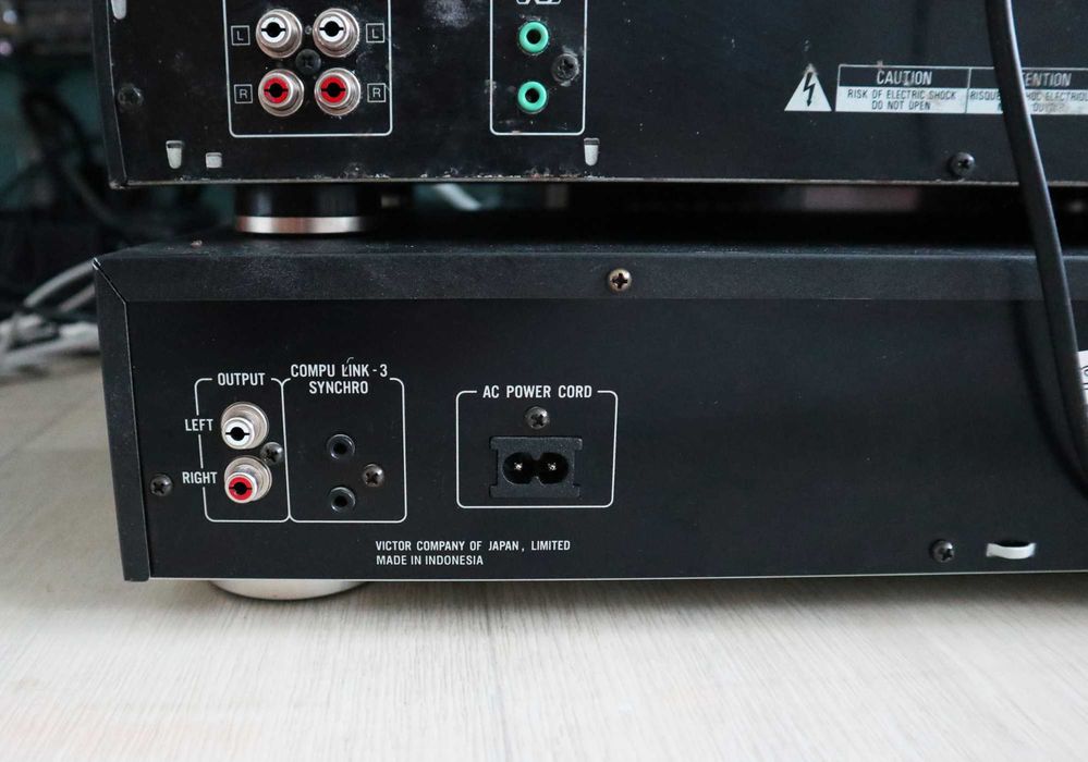 Cd проигрыватель JVC XL-V120 Kenwood DP-2030 Sherwood CD-3050