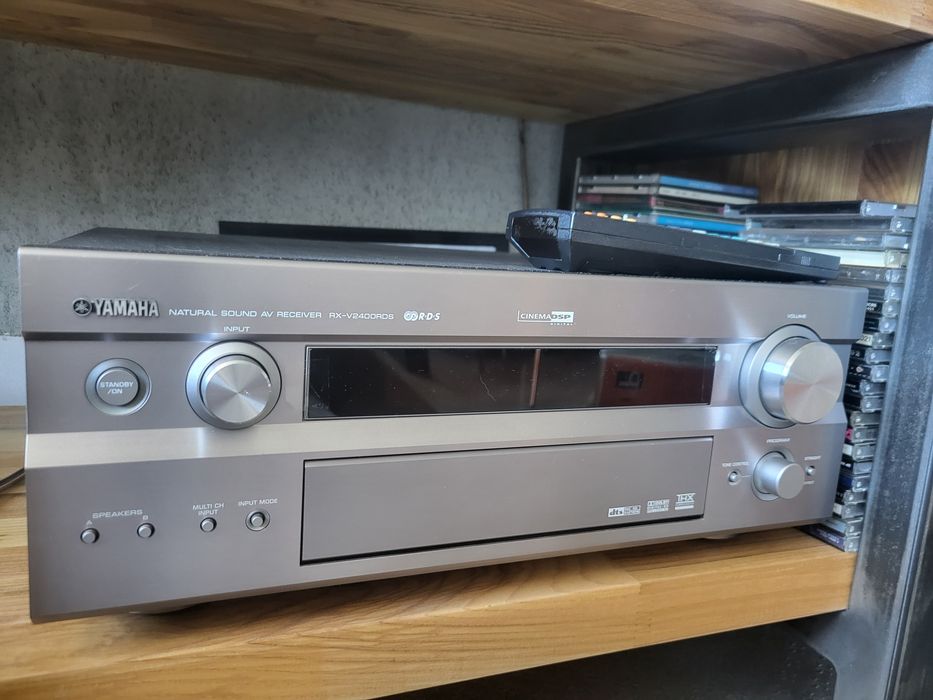 Amplituner Yamaha RX-V2400RDS sprawny