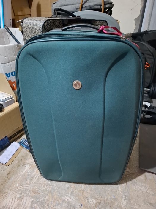 Mala de viagem de porão  verde