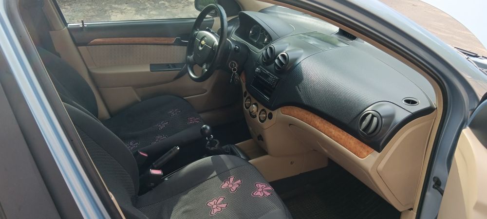 Продам Авео от первого хозяина 160тыс.