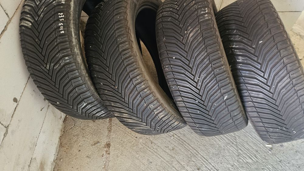 : Michelin CrossClimate 2 SUV 235/50 R19