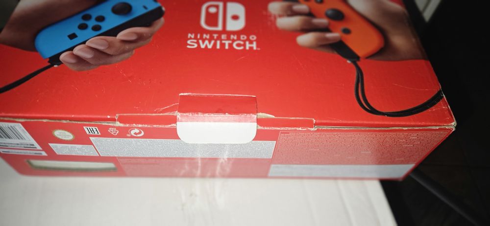 Nintendo switch karton