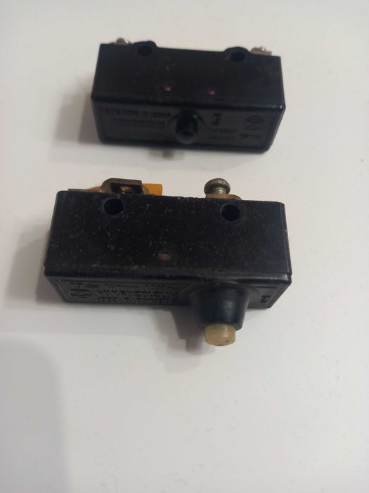 Мікровимикач, мікроперемикач кнопочний МП