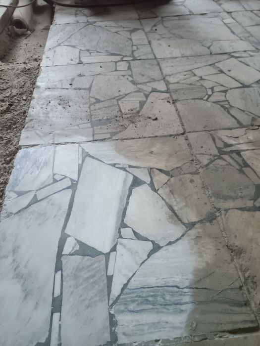 Płyty 50x50x 5cm marmur 40m2 używane