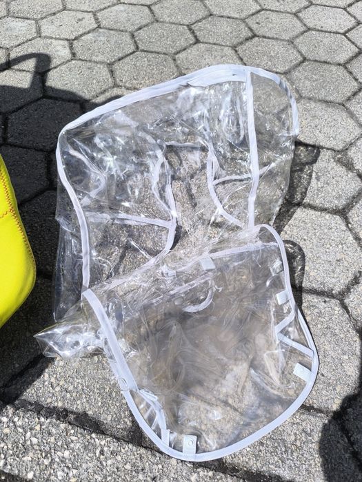 Carrinho de bebê + ovo Quinny