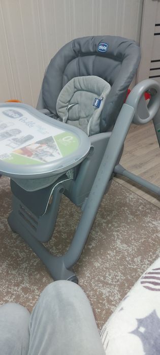 Стільчик для годування