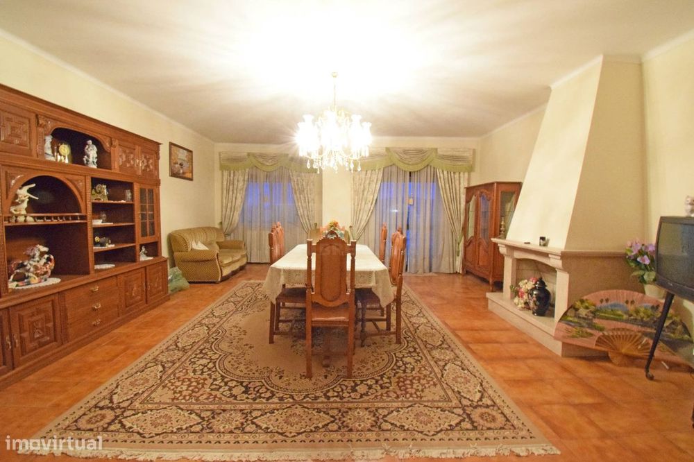 T3 c/ Garagem (BOX) - Fundão