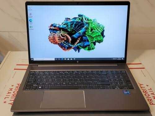 HP ZBOOK  PROFISSIONAL DE TOP I7 4,8GHZ 64GB  ssd m2 512gb 2 graficas