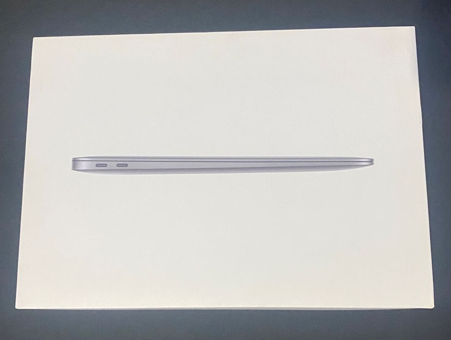 Ноутбук Apple MacBook Air 13” M1 (8GB / 256GB, Space Gray)