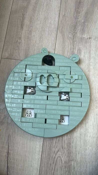 Gra Angry Birds jenga