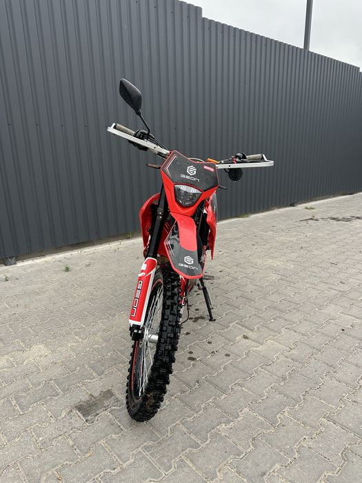 Мотоцикл Geon TRX 300