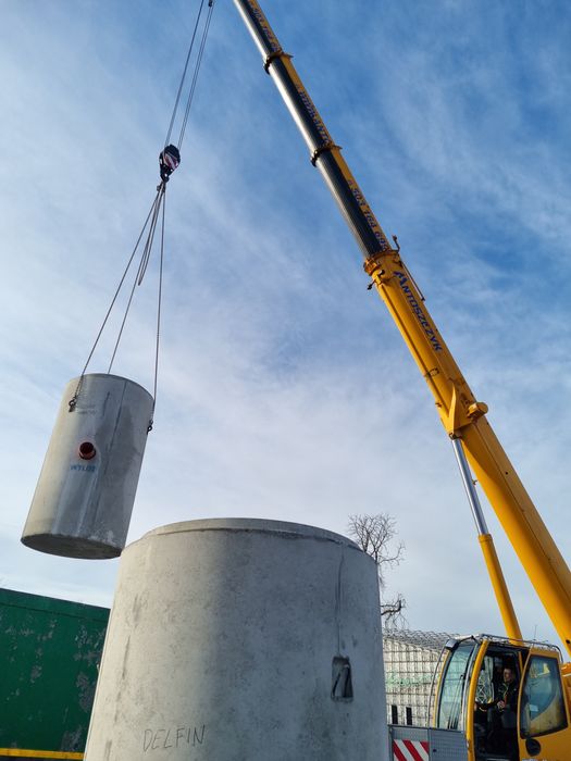 Budowa sieci i przyłączy wodno kanalizacyjnych.