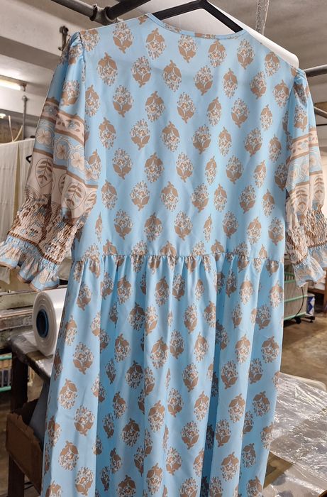 Vestido novo.Fresco ...tamamho M