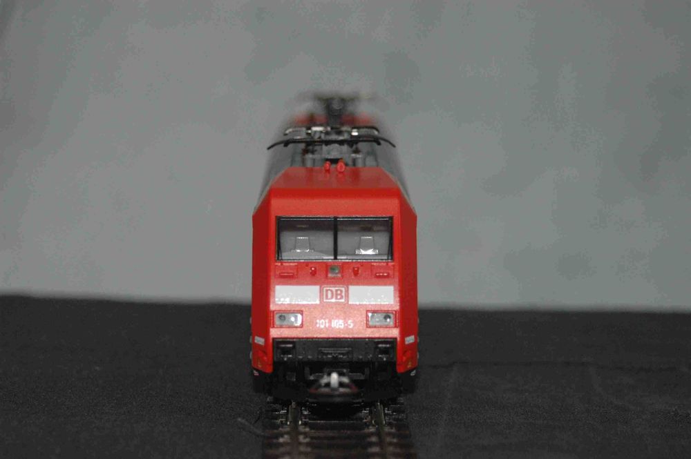 Locomotiva eléctrica BR-101 (DB) PIKO HO