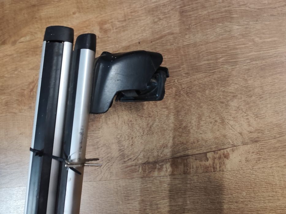 Relingi dachowe                .