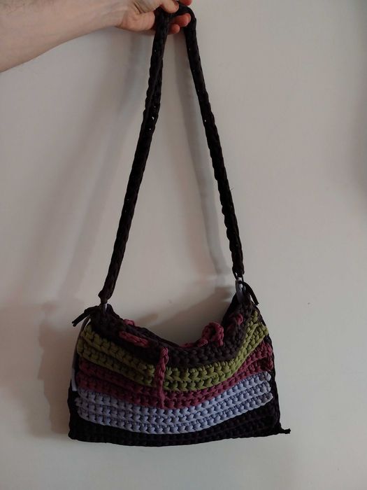 Mala em macramé, várias cores