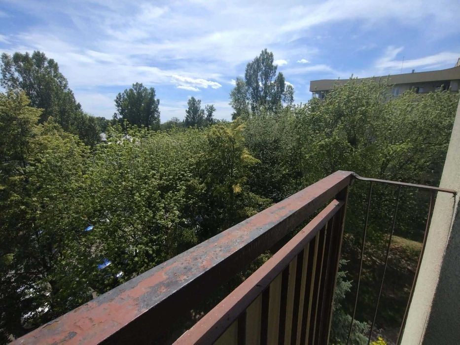 sprzedam mieszkanie 2 pokoje, 35 m. bliskie Bemowo, 200 m. od metra