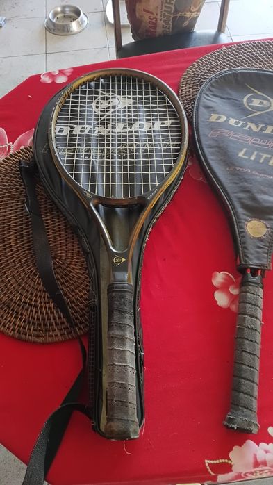 2 raquetes de tenis