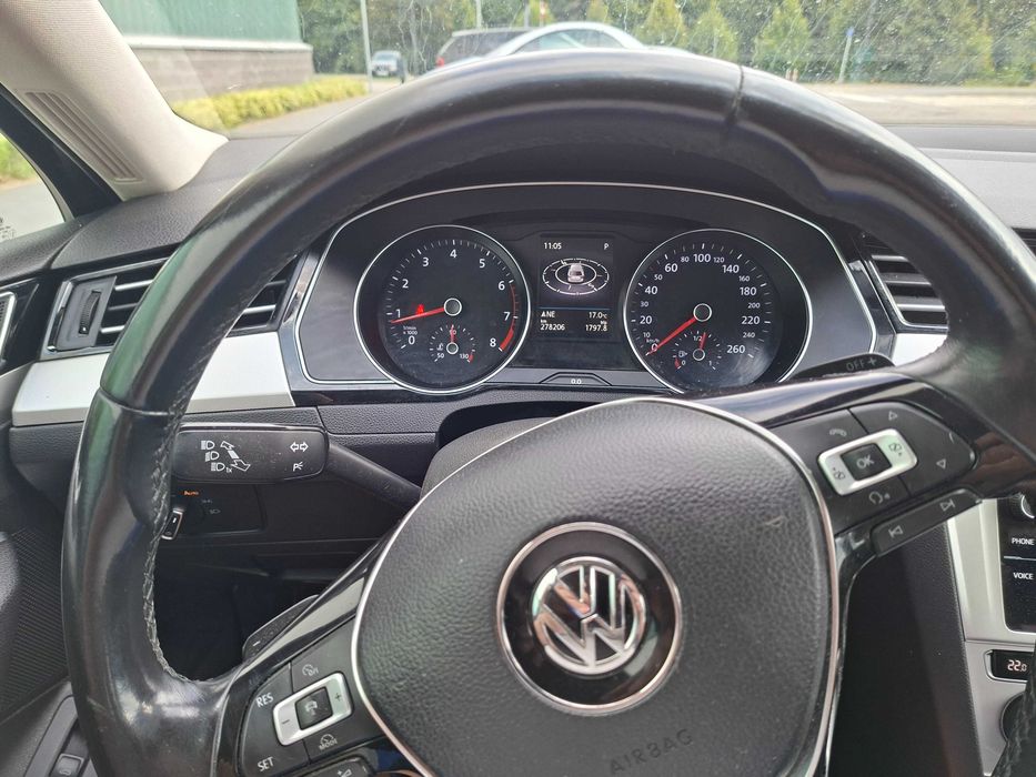 Volkswagen Passat B8 Variant Cofortline 1,8 TSI o mocy 180