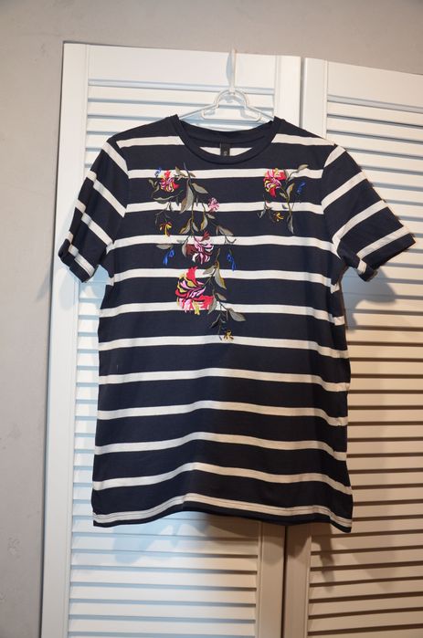 YAS tshirt w pasy z haftem  r. S